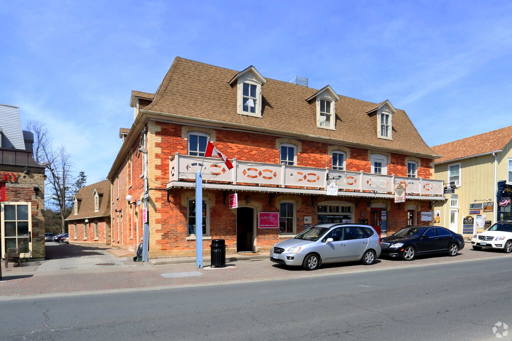 178 Main St, Markham, ON à louer Photo principale– Image 1 sur 7