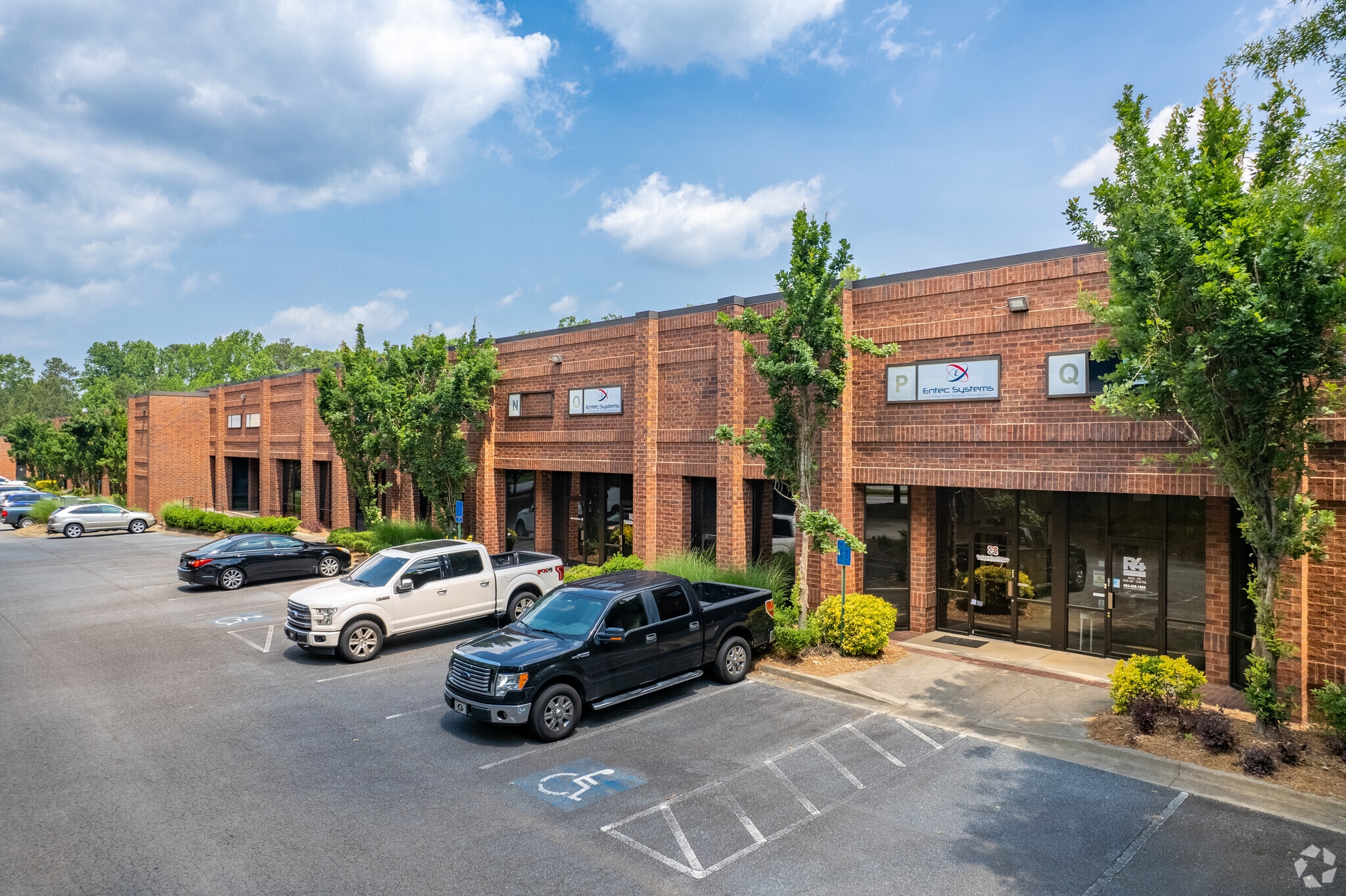 450 Satellite Blvd NE, Suwanee, GA à louer Photo de l’immeuble– Image 1 sur 6