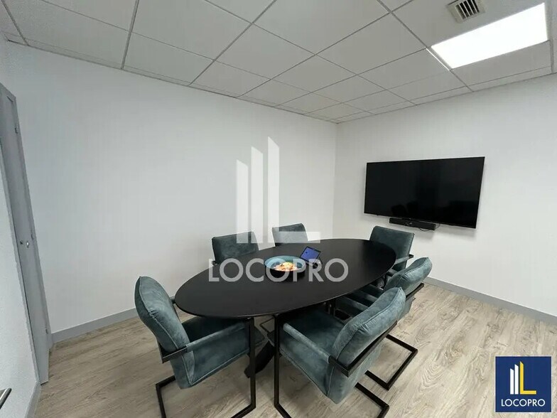 Bureau dans Nice à louer - Photo de l’immeuble – Image 2 sur 6