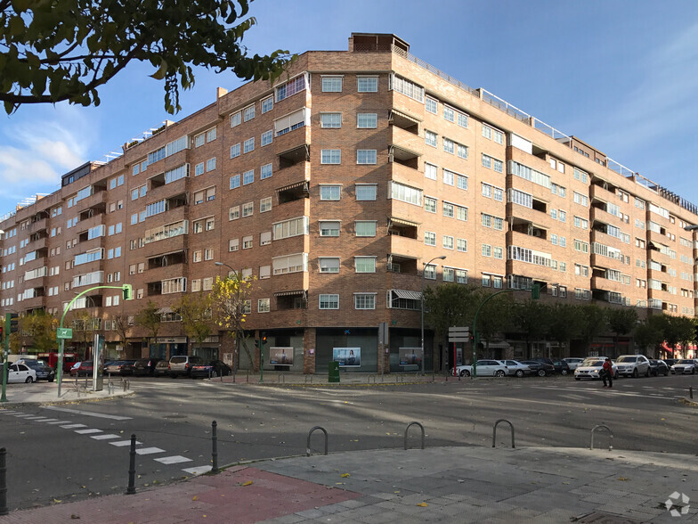 Local commercial dans Coslada, Madrid à louer - Photo principale – Image 1 sur 1