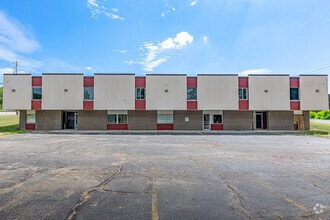 4999 Northcutt Pl, Dayton, OH à louer Photo de l’immeuble– Image 1 sur 11