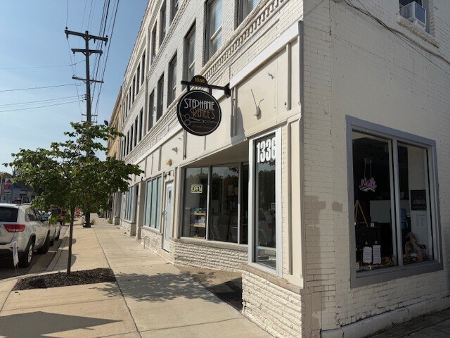 1336-1344 Portage St, Kalamazoo, MI à louer Photo de l’immeuble– Image 1 sur 11