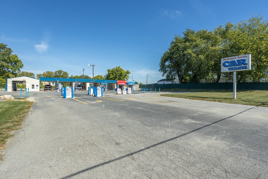 1600 Washington Ave, Frankfort, IN à vendre - Photo de l’immeuble – Image 2 sur 34