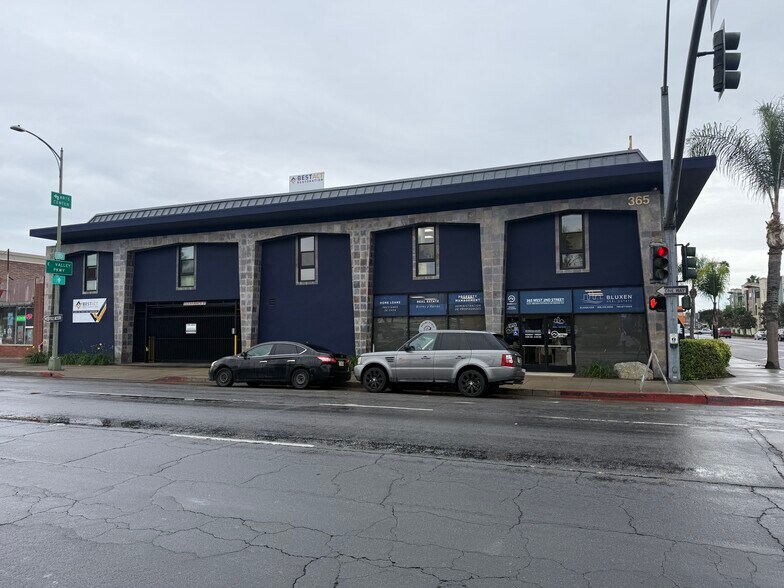 365 W 2nd Ave, Escondido, CA à louer - Photo de l’immeuble – Image 3 sur 31