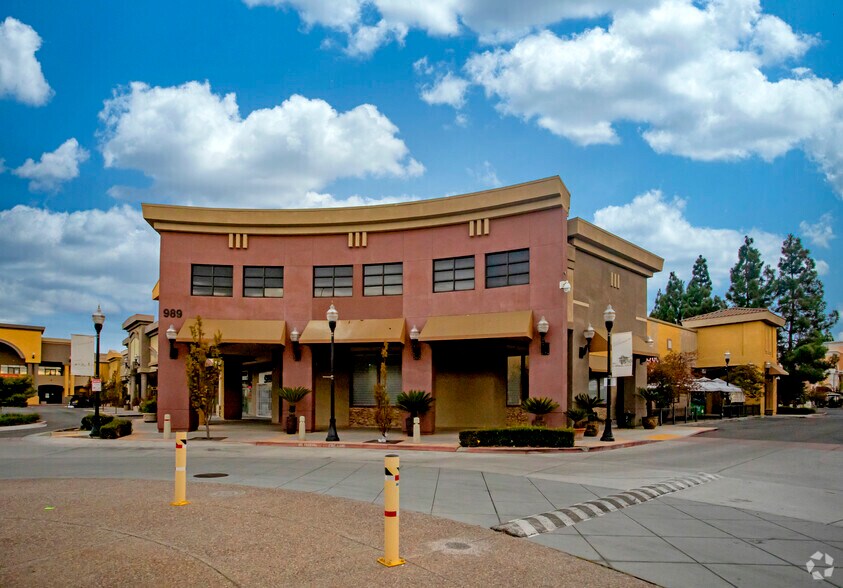 989 Story Rd, San Jose, CA à louer - Photo de l’immeuble – Image 1 sur 6