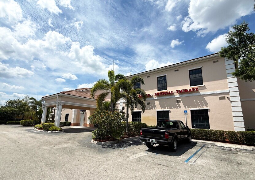 4849 Lake Worth Rd, Greenacres, FL à louer - Photo principale – Image 1 sur 7
