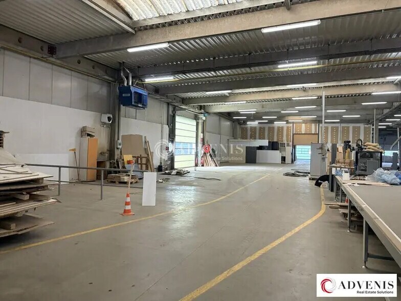 Industriel/Logistique dans Mérignac à louer - Photo de l’immeuble – Image 2 sur 12