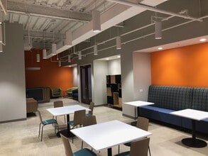 12802 Tampa Oaks Blvd, Tampa, FL à louer Photo intérieure– Image 2 sur 5