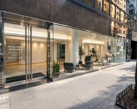 144 E 44th St, New York, NY à louer Photo intérieure– Image 1 sur 6