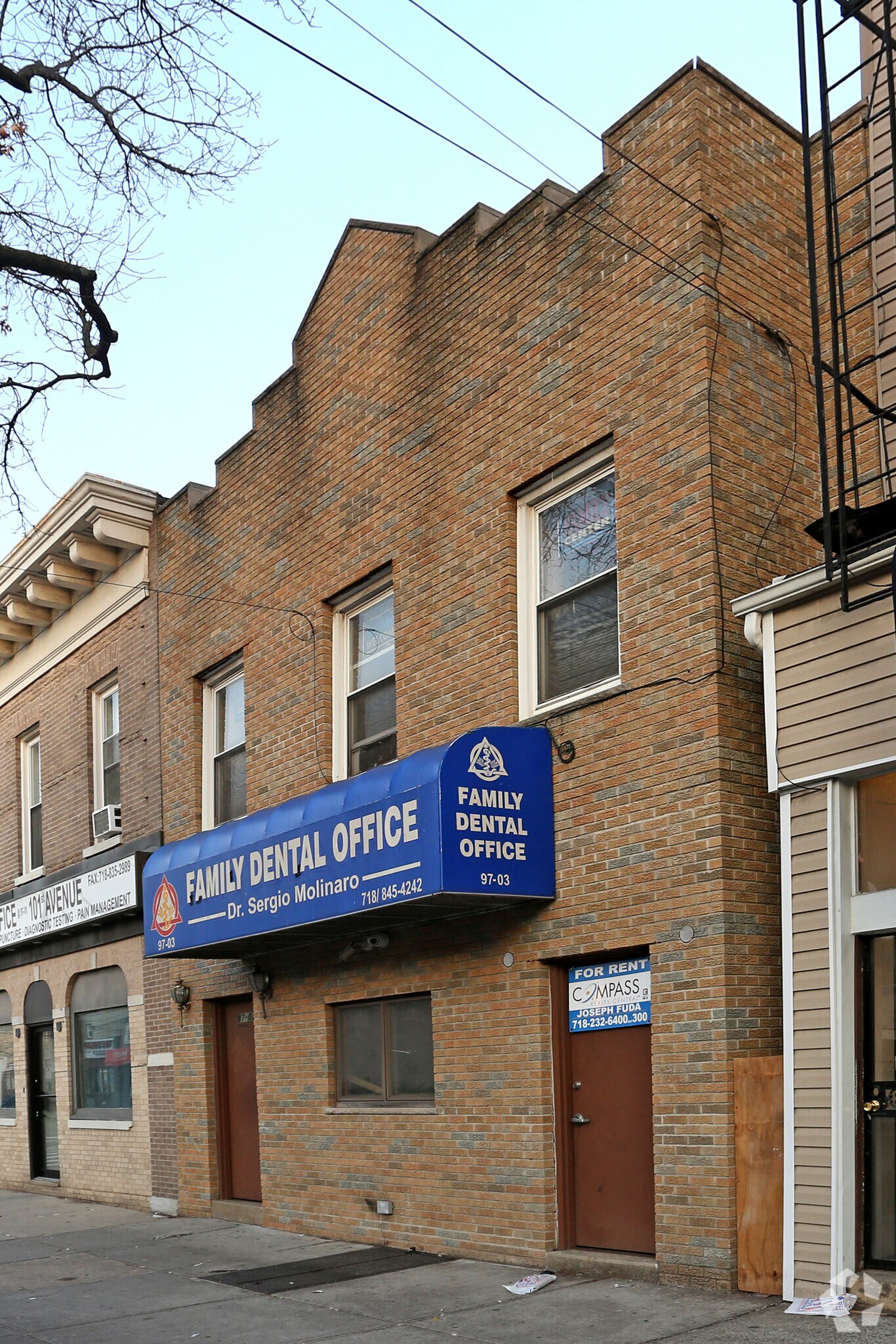 9703 101st Ave, Jamaica, NY à louer Photo principale– Image 1 sur 6