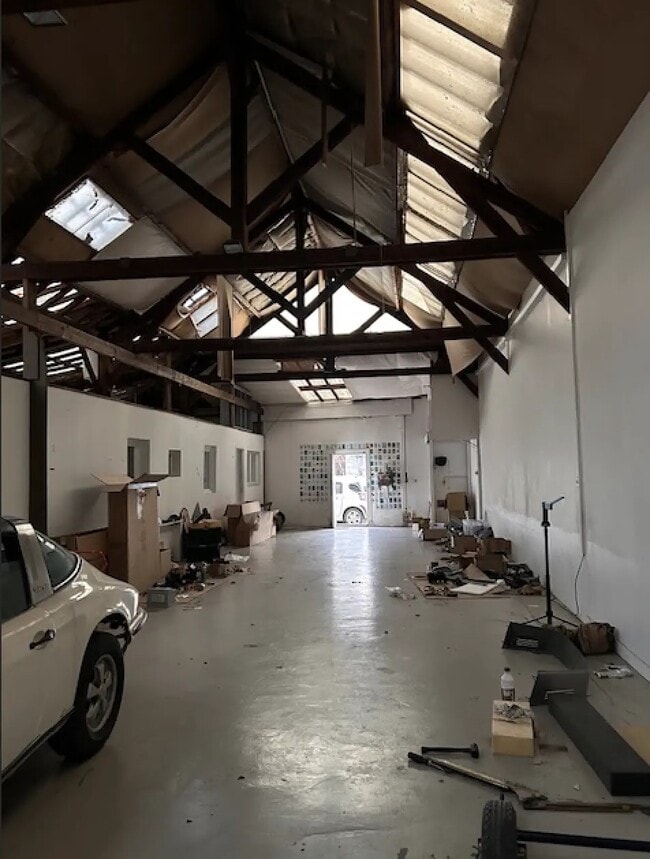 Plus de détails pour 7 Rue Béranger, Saint-Maur-des-Fossés - Local d’activités à vendre