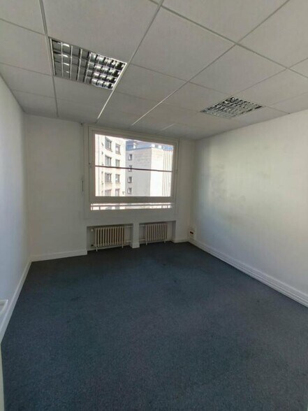 11 Rue Du Calvaire, Nantes à louer - Photo de l’immeuble – Image 3 sur 6