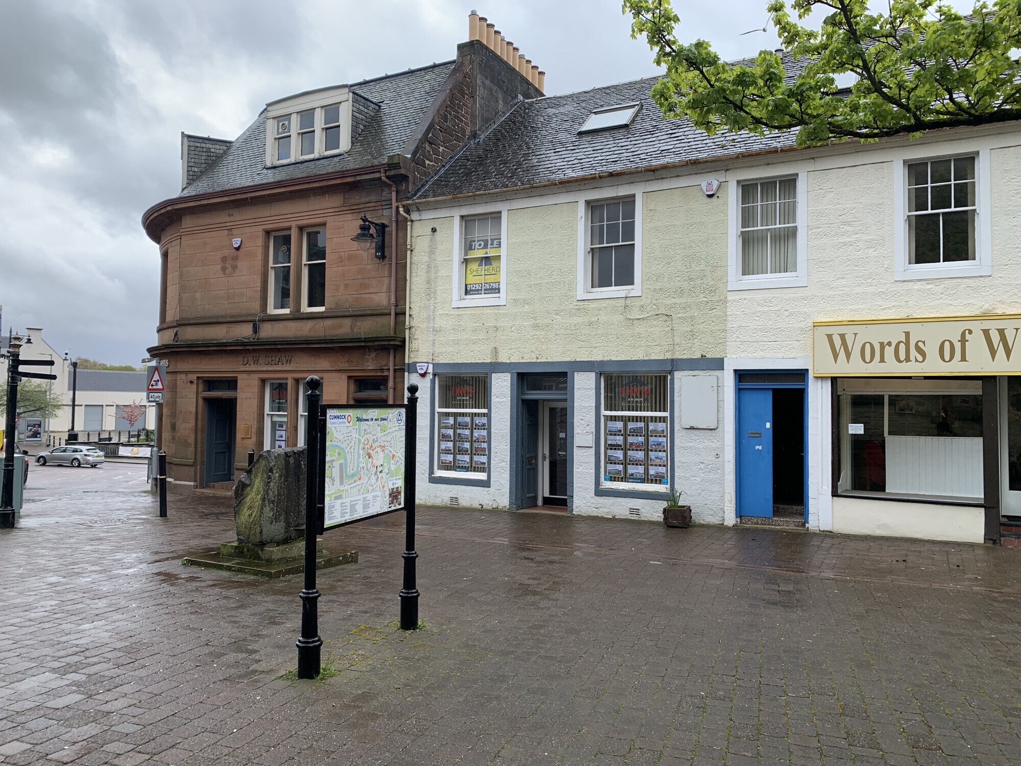 4a The Square, Cumnock à vendre Photo principale– Image 1 sur 8