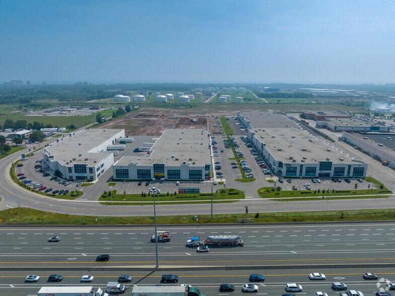 3278 S Service Rd W, Oakville, ON à louer - Photo principale – Image 1 sur 4