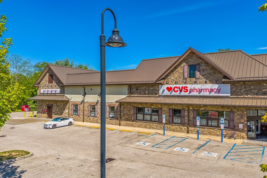 7000 W Butler Pike, Ambler, PA à vendre - Photo de l’immeuble – Image 3 sur 5