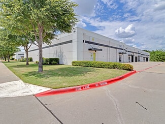 Plus de détails pour 403 Powerhouse St, McKinney, TX - Local d'activités à louer