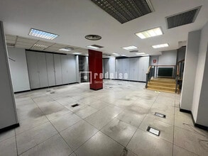 Bureaux/Local commercial dans Madrid, Madrid à louer Photo intérieure– Image 1 sur 9