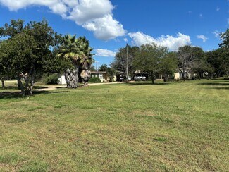 Plus de détails pour 1841 US Highway 90 W, Castroville, TX - Terrain à vendre