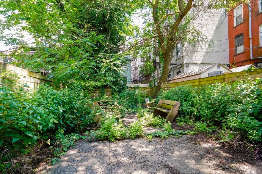 1100 Jefferson Ave, Brooklyn, NY à vendre - Photo de l’immeuble – Image 3 sur 10