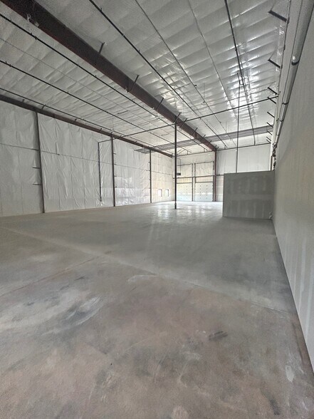 260 Grant Place, Lowell, AR à louer - Photo de l’immeuble – Image 3 sur 6