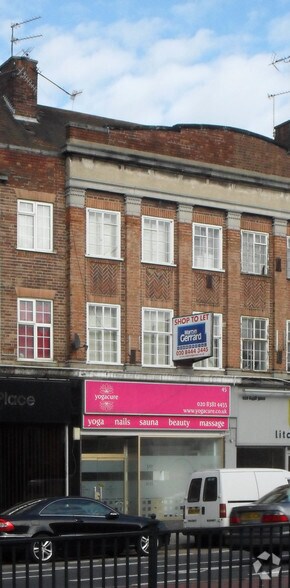 35-57 Market Pl, Londres à louer - Photo de l’immeuble – Image 2 sur 8