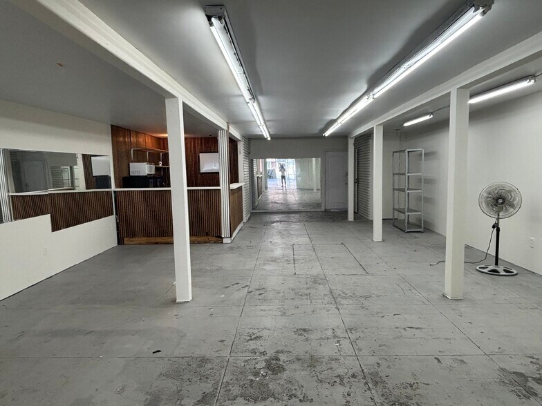 5536-5542 Santa Monica Blvd, Los Angeles, CA à louer - Photo de l’immeuble – Image 3 sur 16