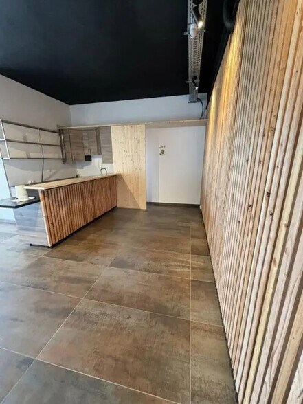 Local commercial dans Antibes à louer - Photo intérieure – Image 3 sur 6