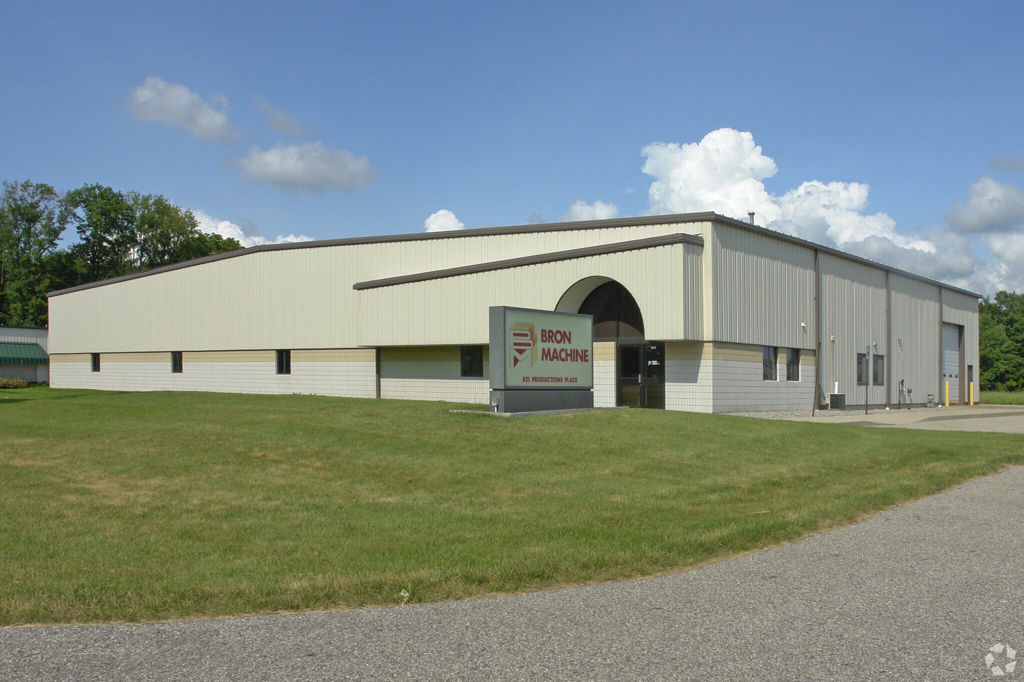 821 Production Pl, Holland, MI à vendre Photo principale– Image 1 sur 5