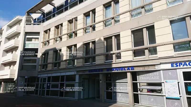Bureau dans Nancy à louer - Photo de l’immeuble – Image 3 sur 11