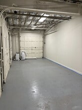 300 Colfax Ave, Clifton, NJ à louer Photo intérieure– Image 2 sur 8