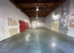 720 Olive Dr, Davis, CA à louer Photo intérieure– Image 2 sur 5