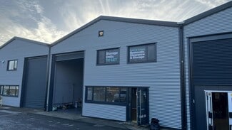 Plus de détails pour 31-37 Timothys Bridge Rd, Stratford Upon Avon - Industriel/Logistique à louer