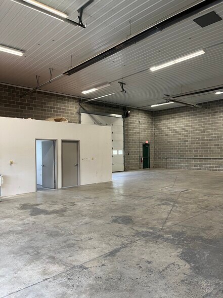 2600 Commerce Pky, Lancaster, NY à louer - Photo intérieure – Image 3 sur 11