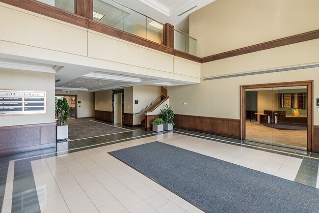 4700 Lakehurst Ct, Dublin, OH à louer - Photo intérieure – Image 2 sur 19