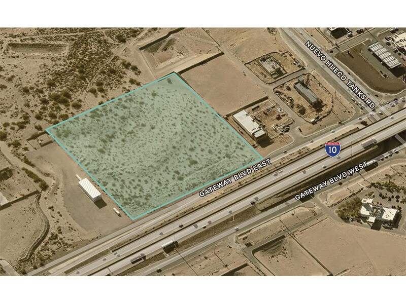 SEQ Nuevo Hueco Tanks & Gateway East Blvd, El Paso, TX à vendre Aérien– Image 1 sur 2