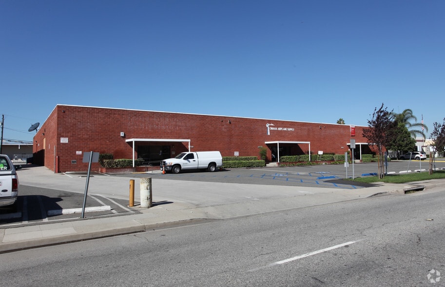 2935-2955 Redondo Ave, Long Beach, CA à louer - Photo principale – Image 2 sur 9