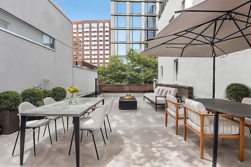 261 Bowery, New York, NY à vendre - Photo intérieure – Image 2 sur 6