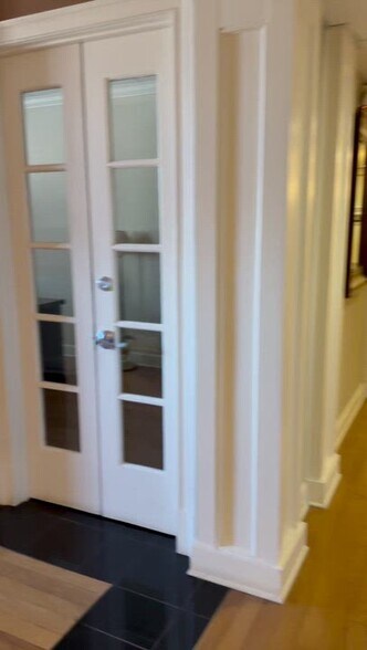 102-112 Main St, Lagrange, GA à louer - Vidéo sur l’annonce professionnelle – Image 3 sur 10