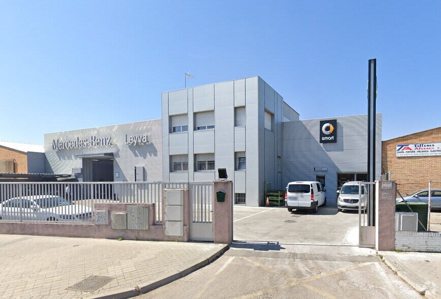 Calle Moraleja de Enmedio, 10, Móstoles, Madrid à louer - Photo principale – Image 1 sur 1