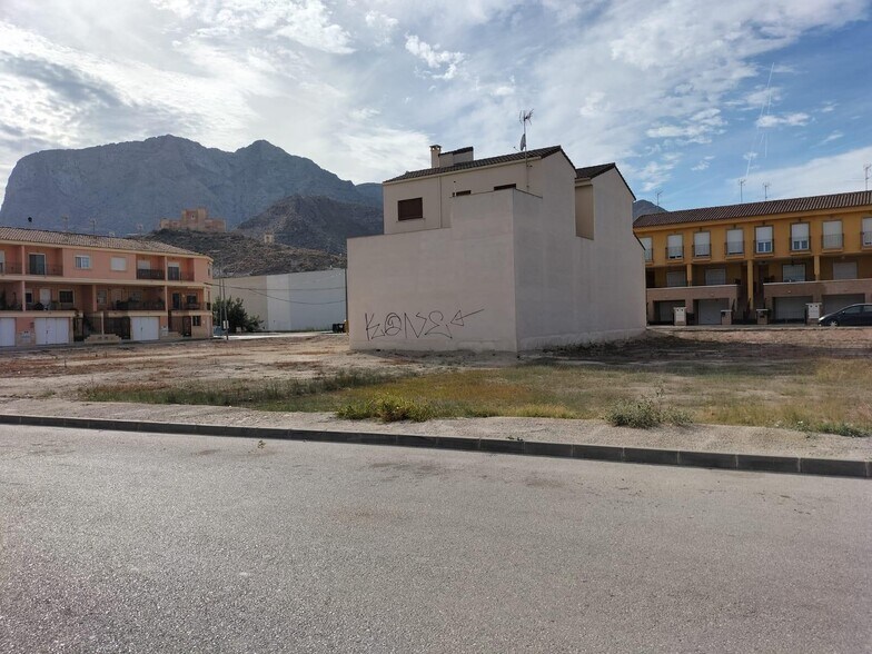Terrain dans Cox, Alicante à vendre - Photo de l’immeuble – Image 2 sur 4