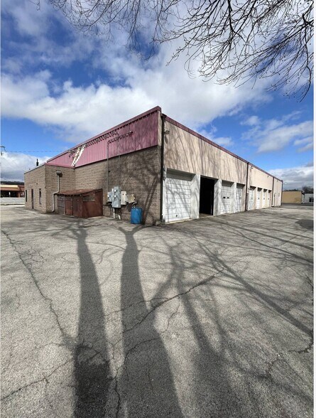 2290-2292 Industrial Hwy, York, PA à louer - Photo de l’immeuble – Image 3 sur 6
