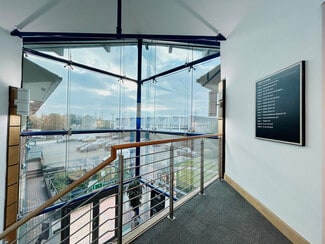 Plus de détails pour Queens Ave, Macclesfield - Coworking à louer