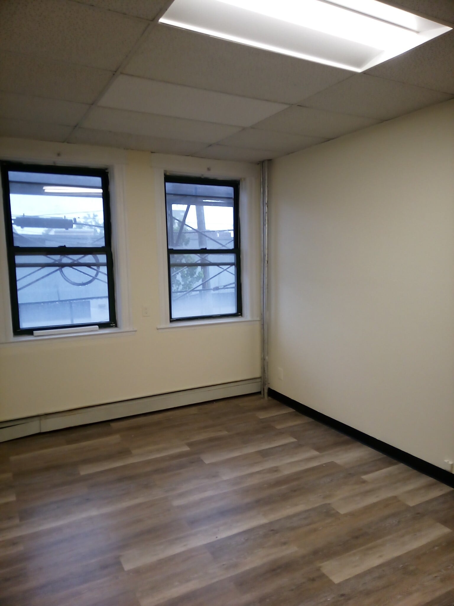 473 Broadway, Bayonne, NJ à louer Photo de l’immeuble– Image 1 sur 5