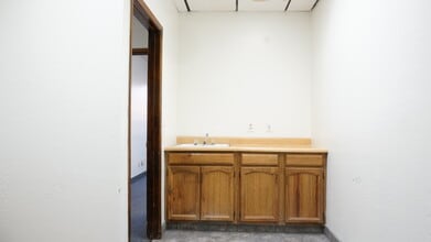 1455-1515 E Tropicana Ave, Las Vegas, NV à louer Photo intérieure– Image 2 sur 5