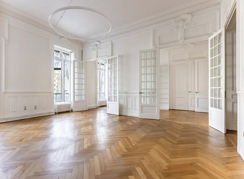 Bureau dans Paris à louer - Photo de l’immeuble – Image 3 sur 5