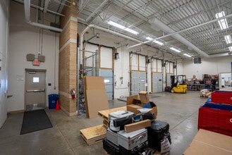 6900 W 110th St, Bloomington, MN à vendre Photo intérieure– Image 2 sur 6