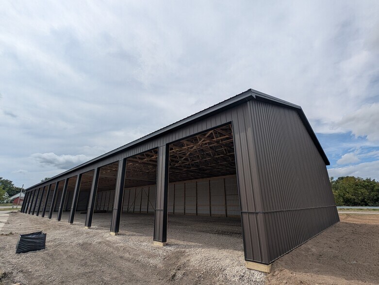 425 W Temple St, Washington Court House, OH à louer - Photo de l’immeuble – Image 1 sur 5