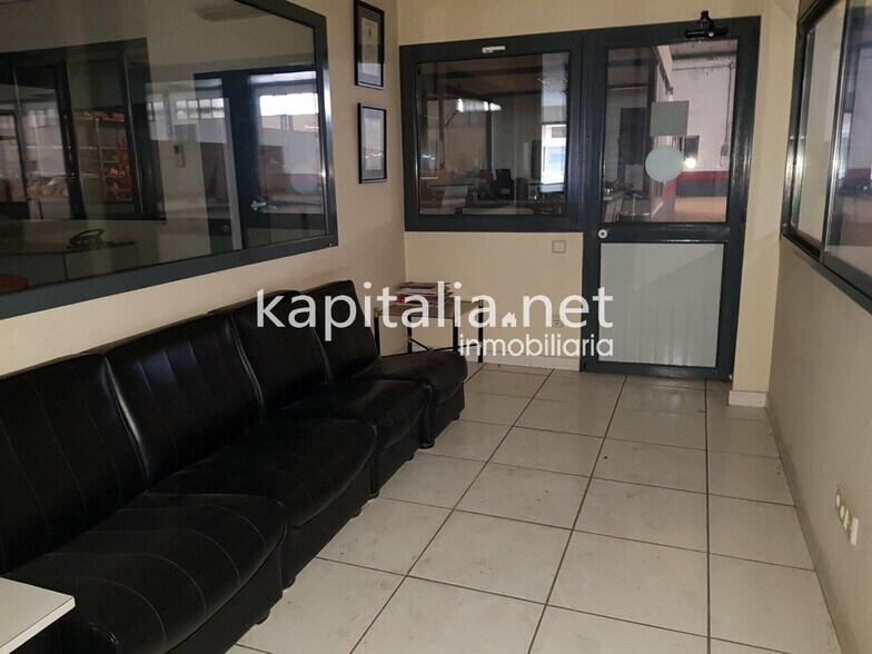 Local commercial dans Ontinyent, Valencia à vendre - Photo de l’immeuble – Image 2 sur 6