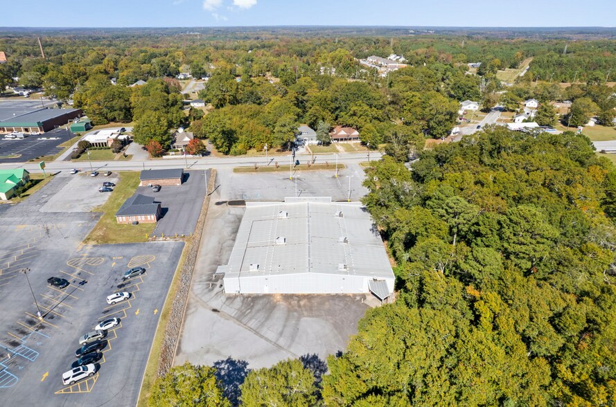 518 E Greer St, Honea Path, SC à louer - Photo de l’immeuble – Image 3 sur 5