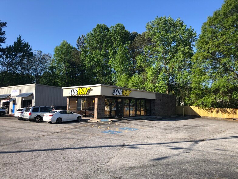1362 Brockett Rd, Clarkston, GA à vendre - Photo de l’immeuble – Image 2 sur 5